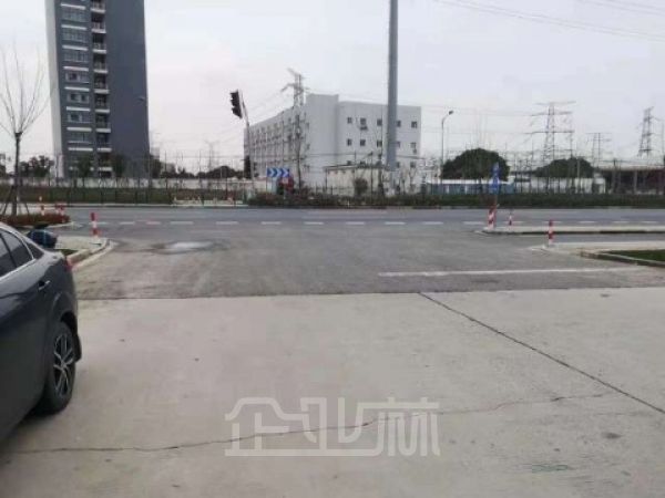 厂房正门图