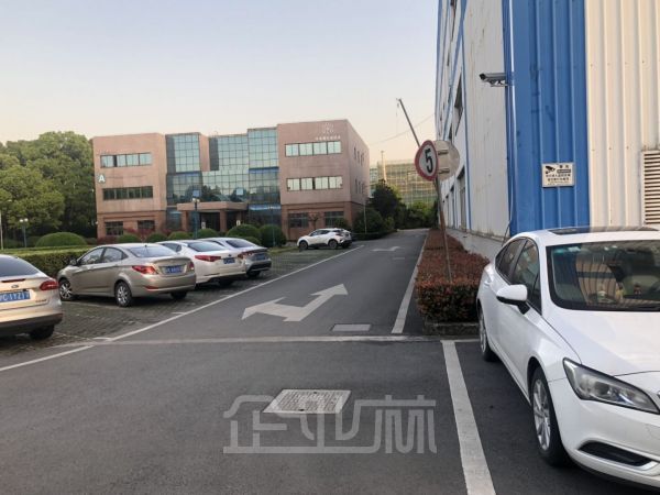 厂房正门图