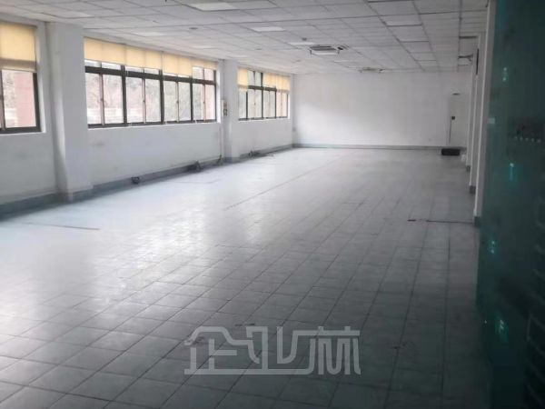 厂房正门图