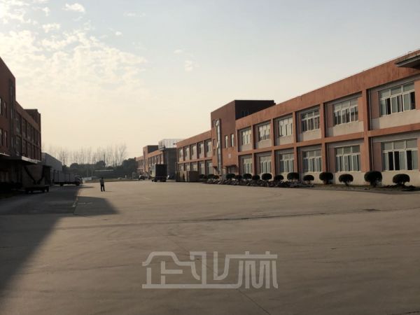 厂房正门图