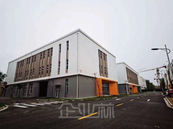 厂房正门图
