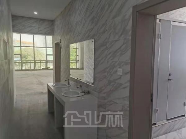厂房正门图