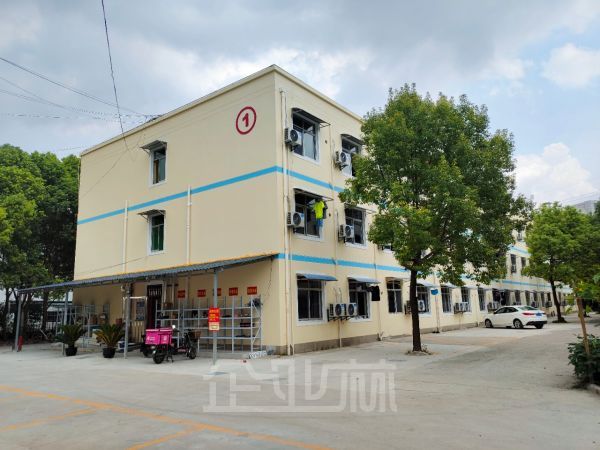 厂房正门图