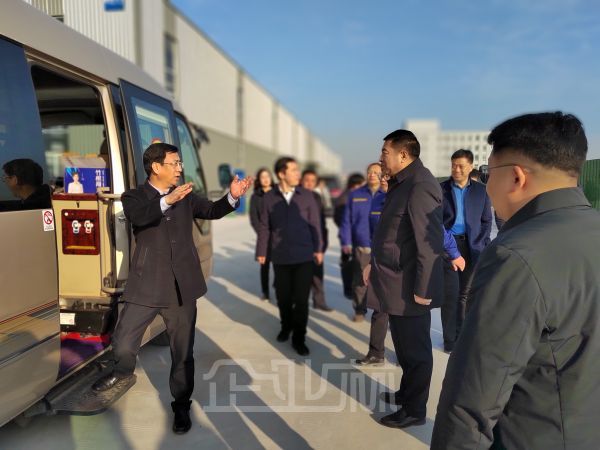 厂房正门图