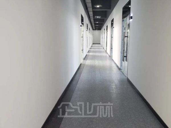 厂房正门图