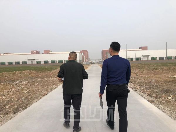 厂房正门图