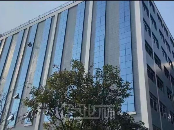 横店工业园区新厂房出租，共五层，每层7200㎡，价格优惠