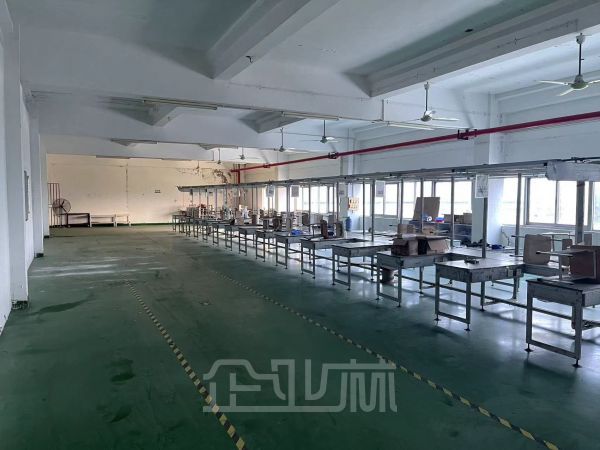 厂房正门图