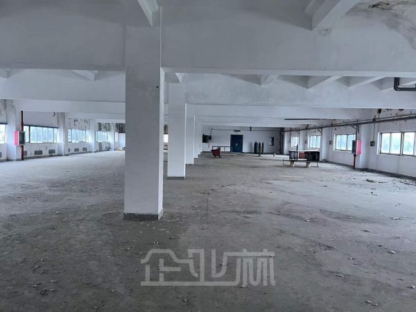 厂房正门图