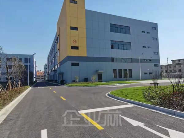 园区标准厂房 证件齐全 3100低价招商中 可分割可整租开税