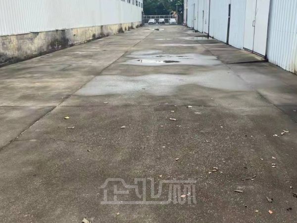 厂房正门图