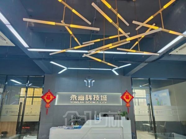 厂房正门图