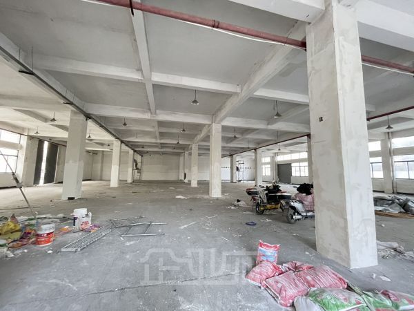 厂房正门图