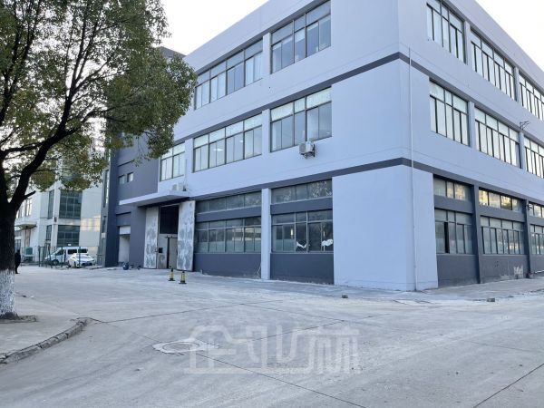 厂房正门图