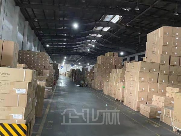 厂房正门图