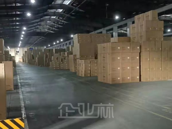 厂房正门图