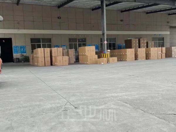 厂房正门图