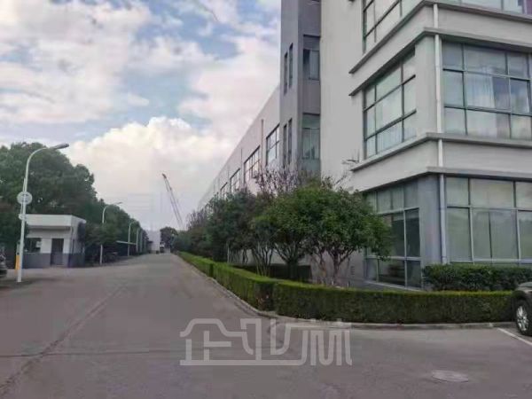 上海金山枫泾104独门独院，火车头厂房出租