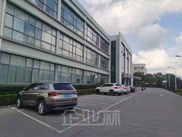 厂房内饰图