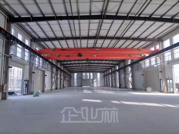厂房正门图