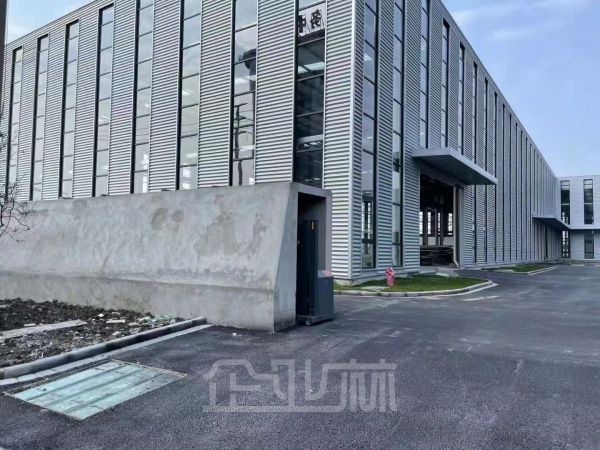 厂房正门图