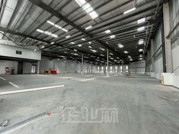 厂房正门图