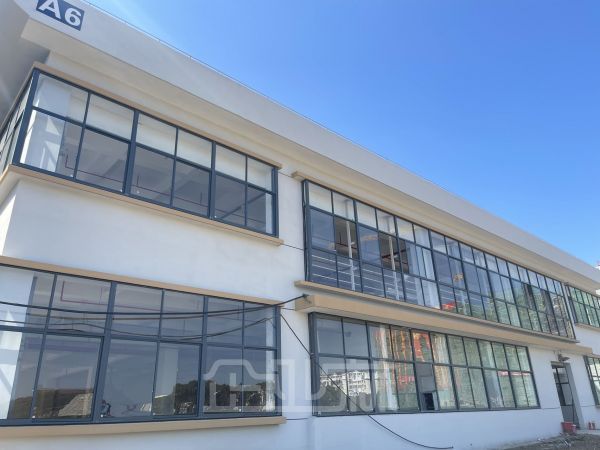 厂房正门图