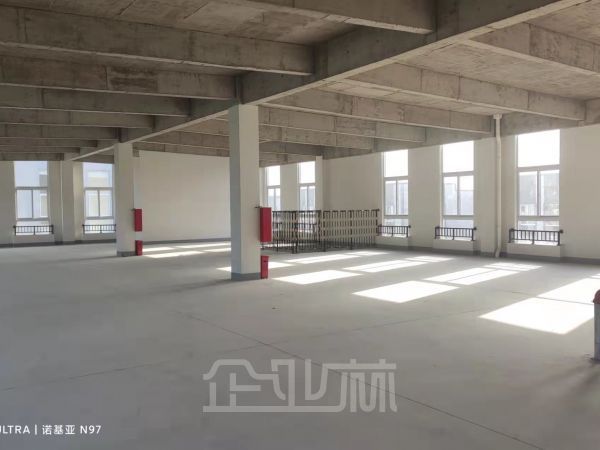 厂房正门图