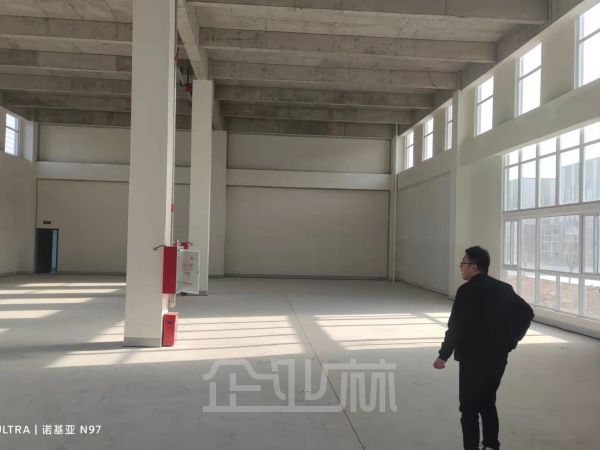 厂房正门图
