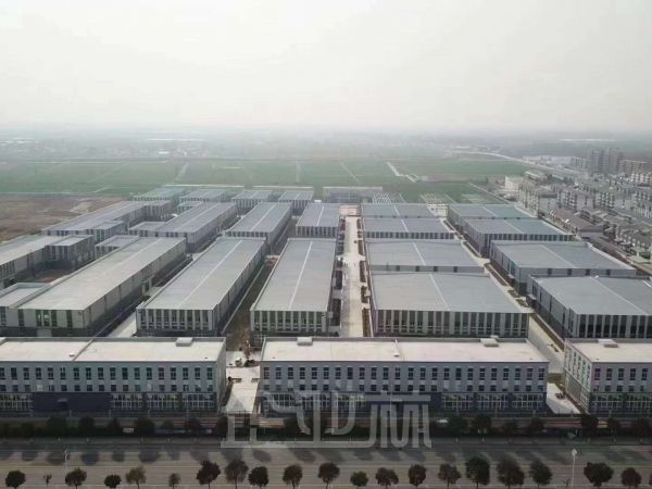 厂房正门图