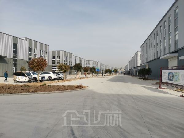 厂房正门图
