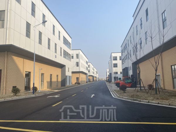 厂房正门图
