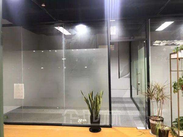 厂房正门图