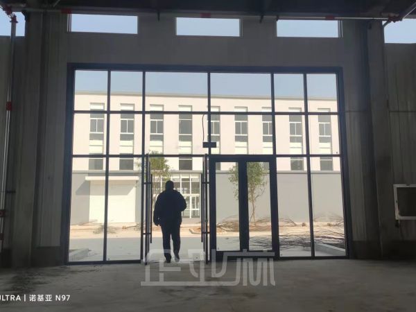 厂房正门图