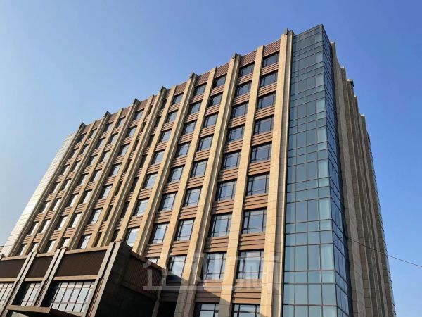 厂房正门图
