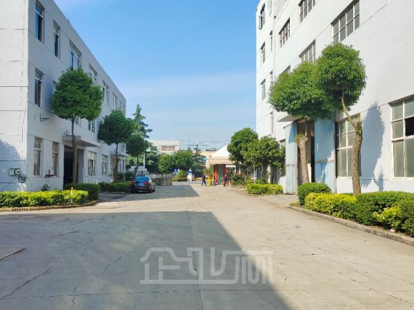 厂房正门图