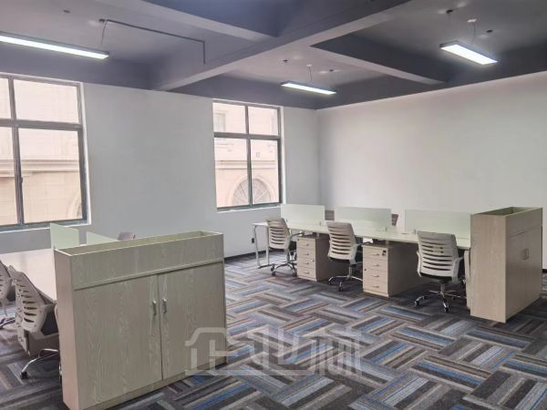 厂房正门图