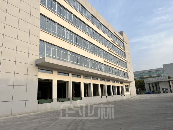 厂房正门图