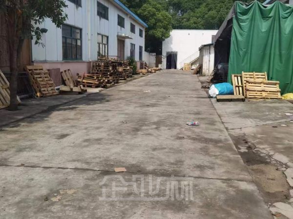 厂房正门图