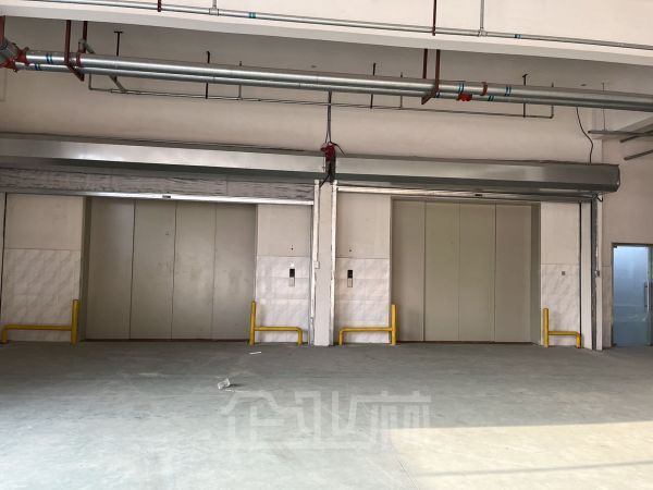 厂房正门图