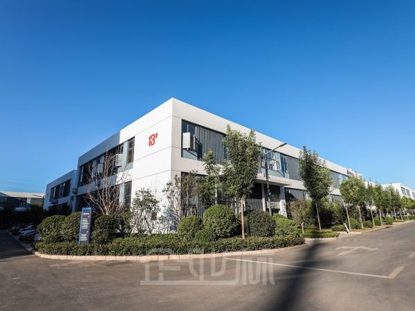 青岛城阳独栋厂房出售  带证 可贷款  现房  可办环评