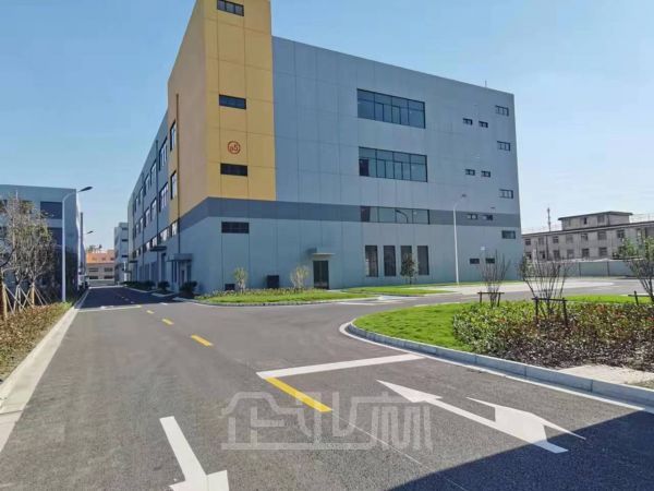 厂房正门图