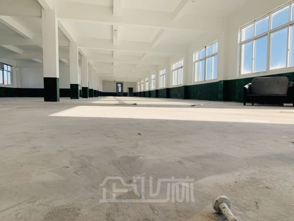 厂房正门图