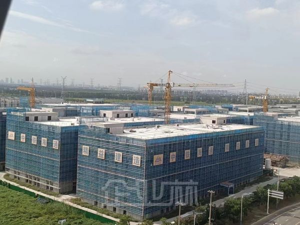 厂房正门图