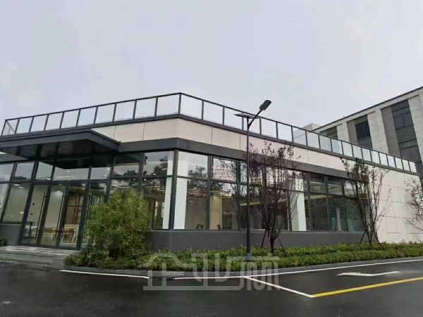 厂房正门图