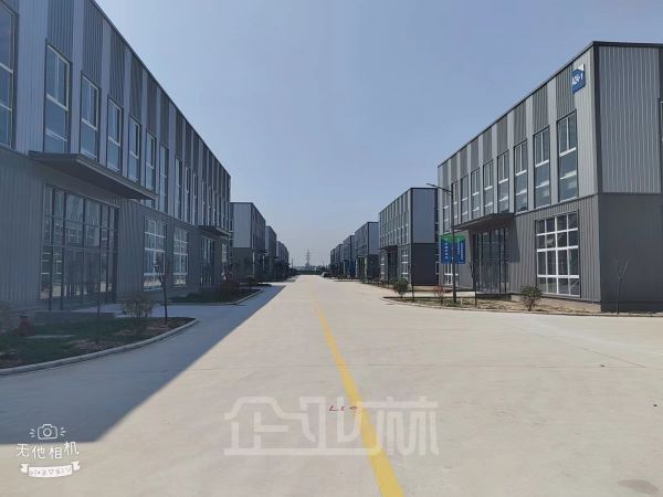 厂房正门图
