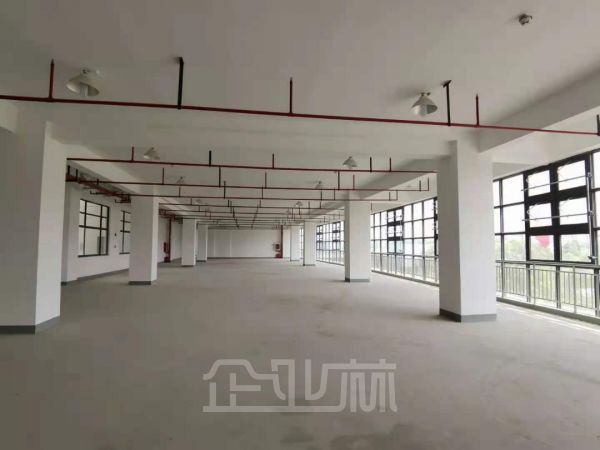 厂房正门图