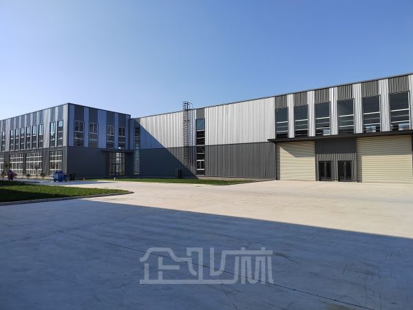 厂房正门图