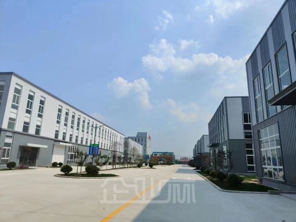 厂房正门图