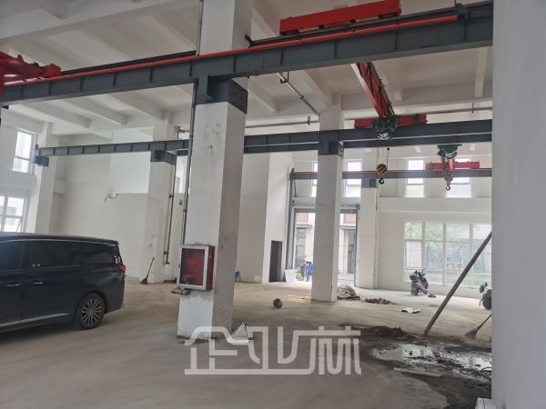 厂房正门图